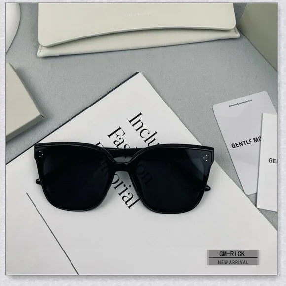 Gentle Monster Rick Black Square Sunglasses